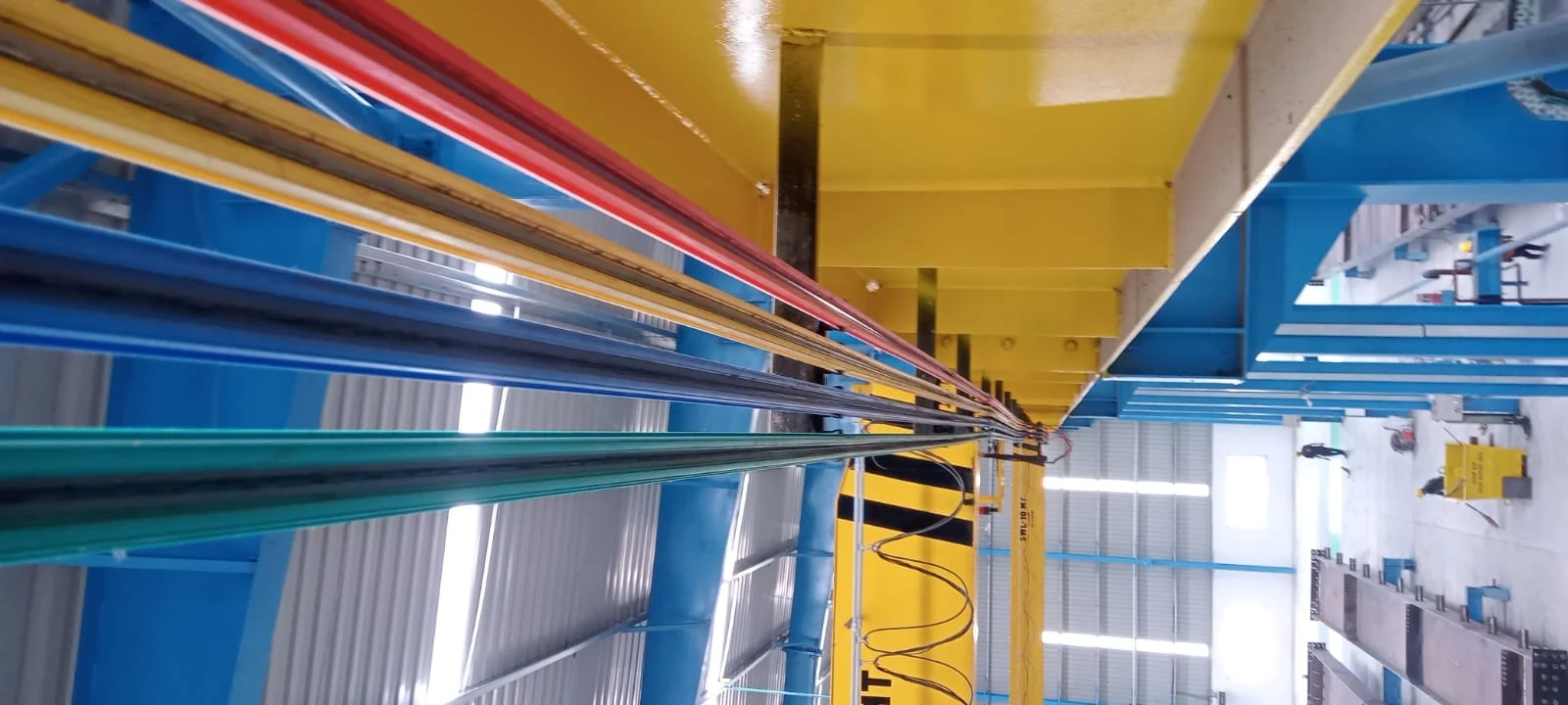 DSL SHROUDED BUSBAR Crane