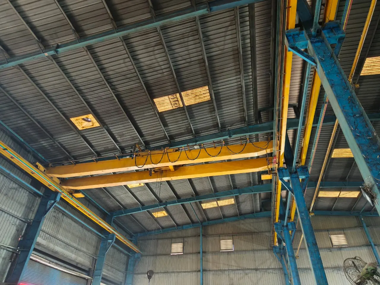 FLAME-PROOF CRANE Crane